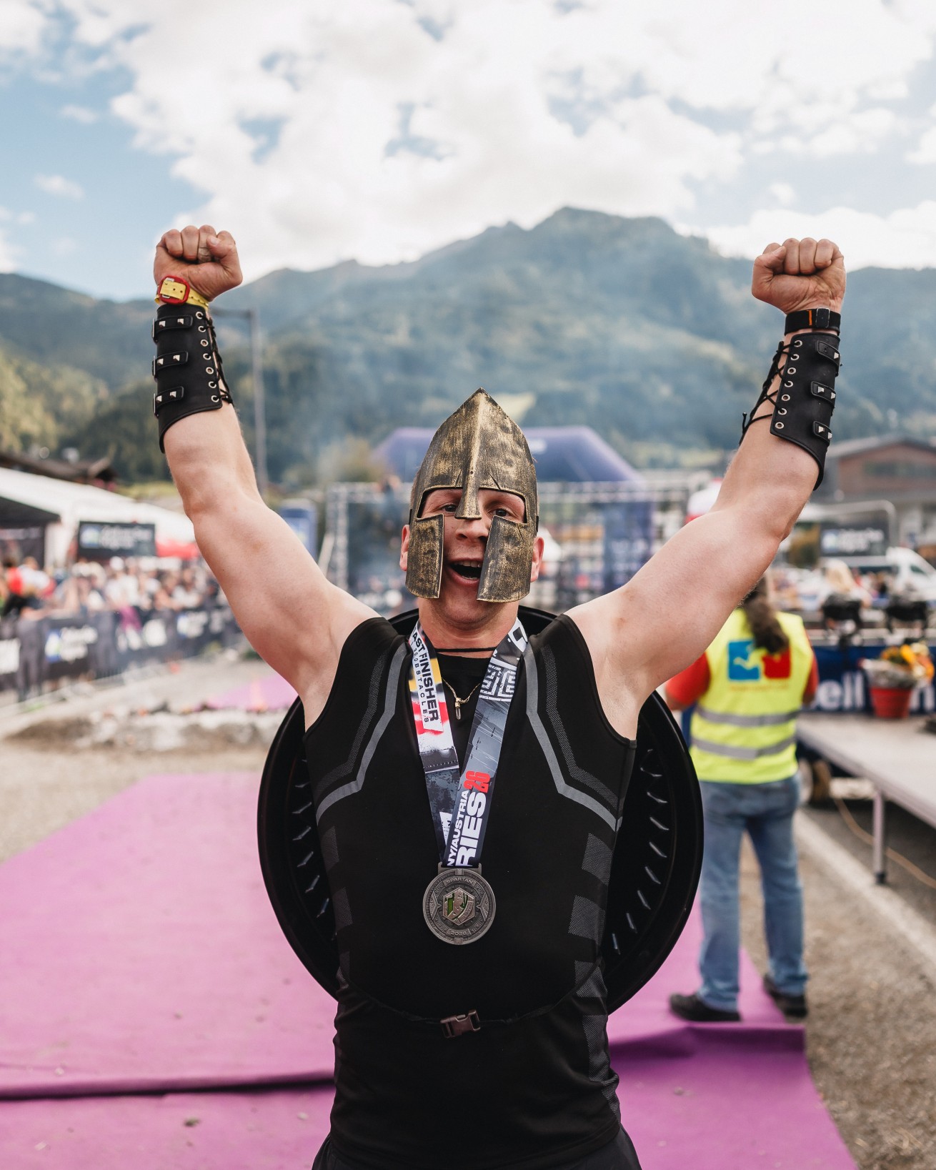 Ironman-Teilnehmer beim Schwimmbewerb im Zeller See