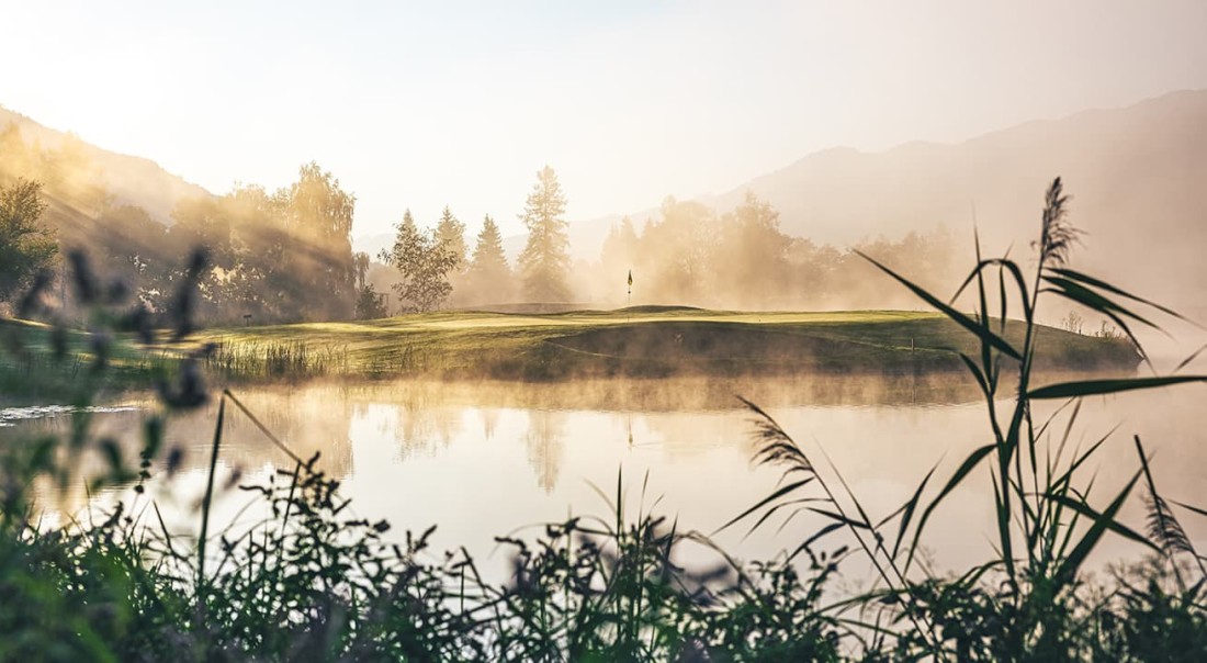 Ein nebliger Morgen &uuml;ber dem Zeller See