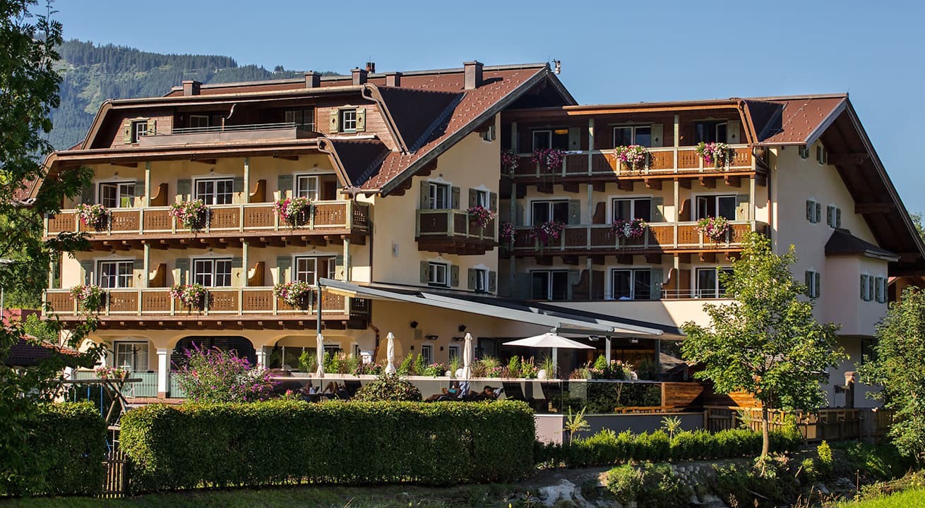 Kuhglocken mit dem Salzburger Almsommer-Logo