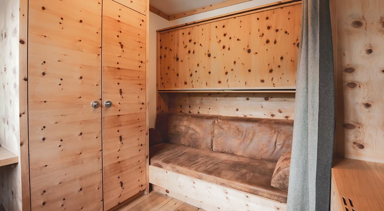 Stockbett im Familienzimmer Zirbe