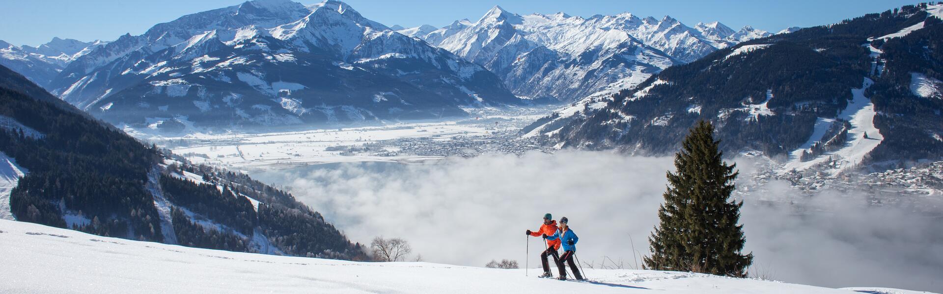 schneeschuhwandern winterlandschaft