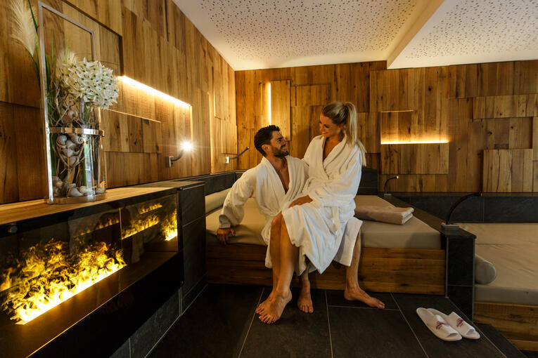 couple holiday wellness austria