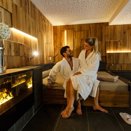 couple holiday wellness austria