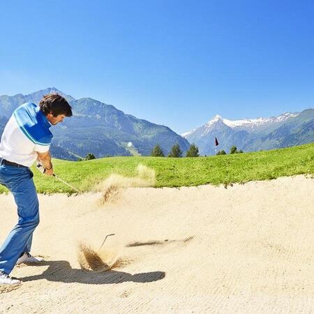 golfspielen im urlaub kaprun