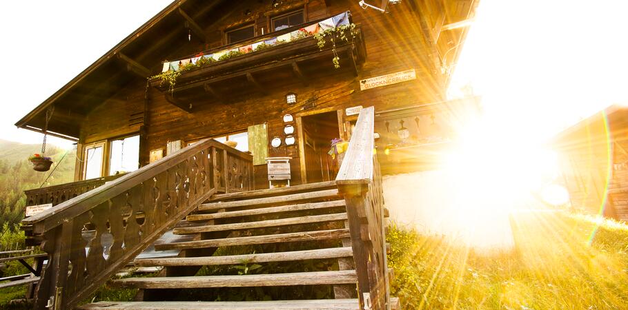 alpine hut zell am see kaprun